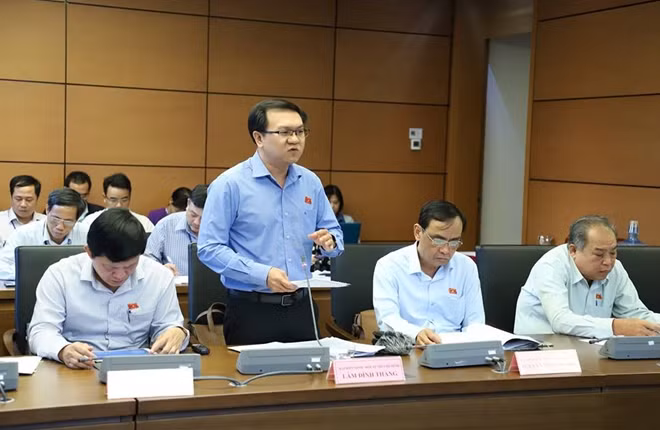 ĐBQH Lâm Đình Thắng