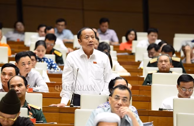 ĐBQH Nguyễn Văn Thân