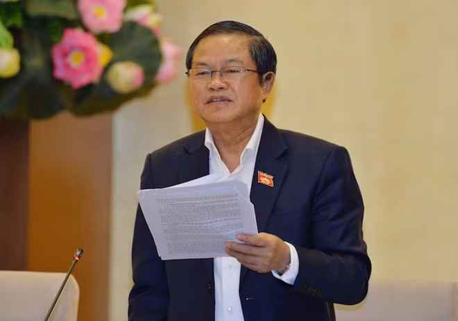 Phó Chủ tịch Quốc hội kết lại nội dung thảo luận.