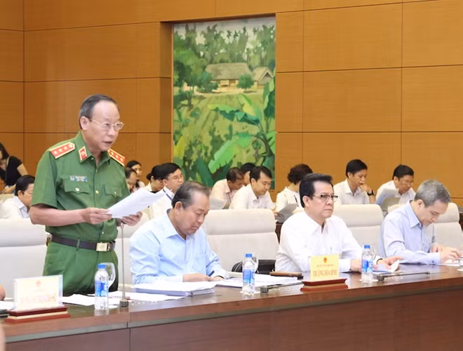 Thứ trưởng Lê Quý Vương