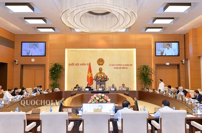 Toàn cảnh phiên họp