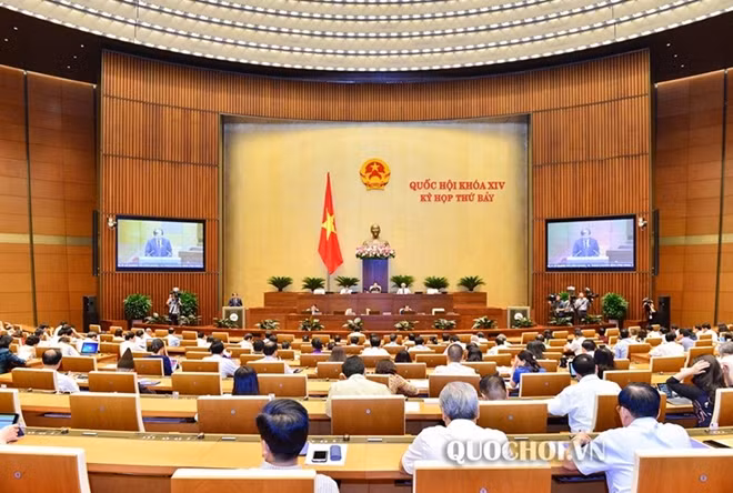 Toàn cảnh phiên họp