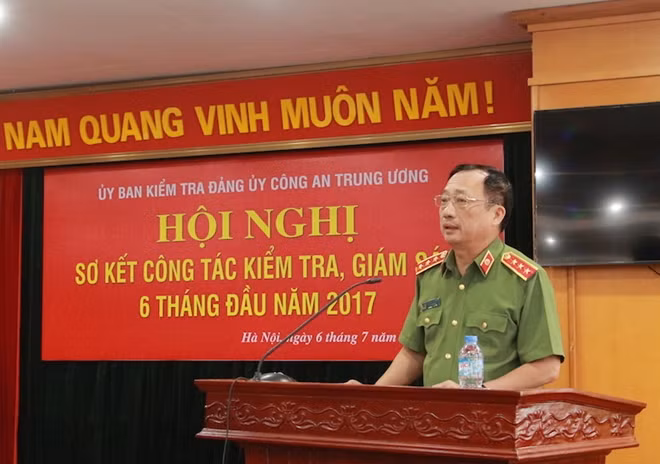 Thứ trưởng Nguyễn Văn Thành phát biểu kết luận hội nghị