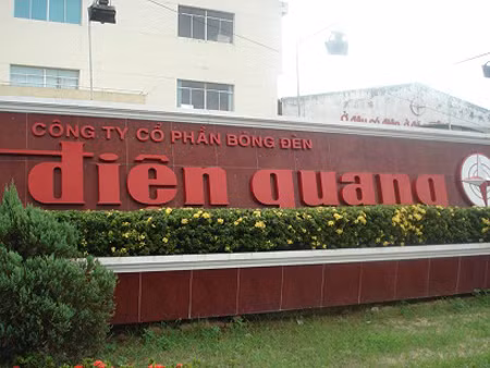 Công ty Điện Quang nơi Thứ trưởng Hồ Thị Kim Thoa và người thân sở hữu số tài sản "khủng" Công ty Điện Quang nơi Thứ trưởng Hồ Thị Kim Thoa và người thân sở hữu số tài sản "khủng"