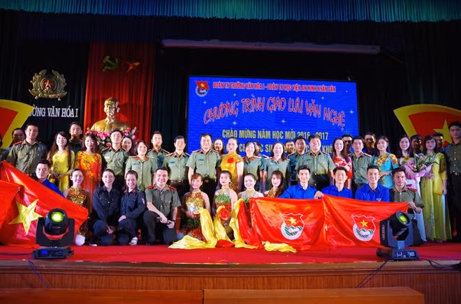 Chương trình giao lưu là cơ hội để tuổi trẻ thắt chặt tình đoàn kết, gắn bó