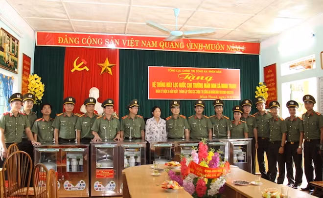 Đoàn công tác thăm Trường Mầm non Minh Thanh