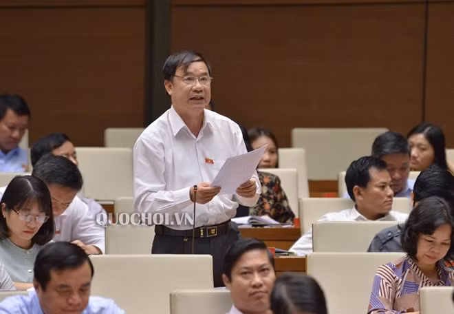 ĐBQH Trần Quang Chiểu