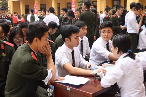 Học viện Chính trị CAND tổ chức chương trình hiến máu tình nguyện ảnh 2