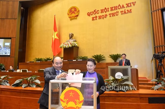 Chính thức miễn nhiệm Bộ trưởng Bộ Y tế đối với bà Nguyễn Thị Kim Tiến