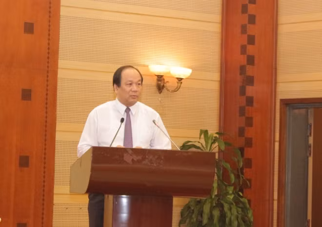 Bộ trưởng Mai Tiến Dũng phát biểu tại buổi họp báo