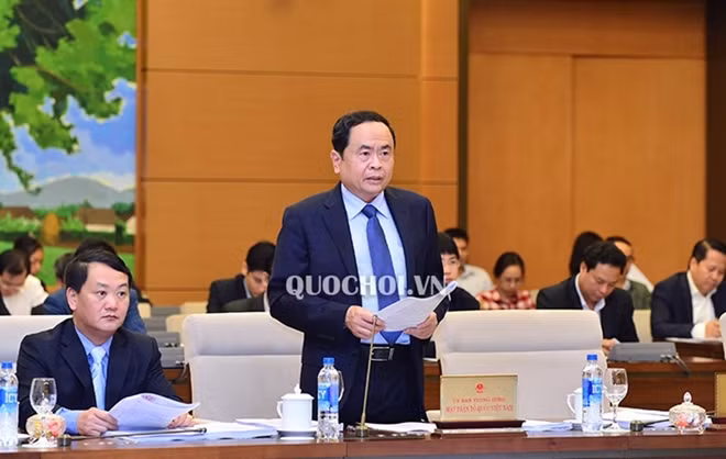 Chủ tịch Uỷ ban Trung ương MTTQ Việt Nam Trần Thanh Mẫn trình bày báo cáo