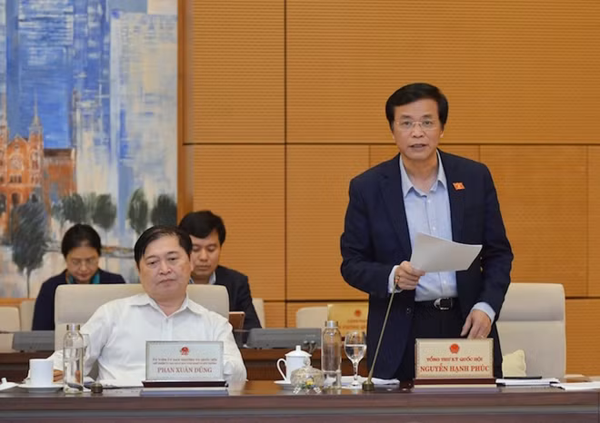 Tổng Thư ký Quốc hội Nguyễn Hạnh Phúc.