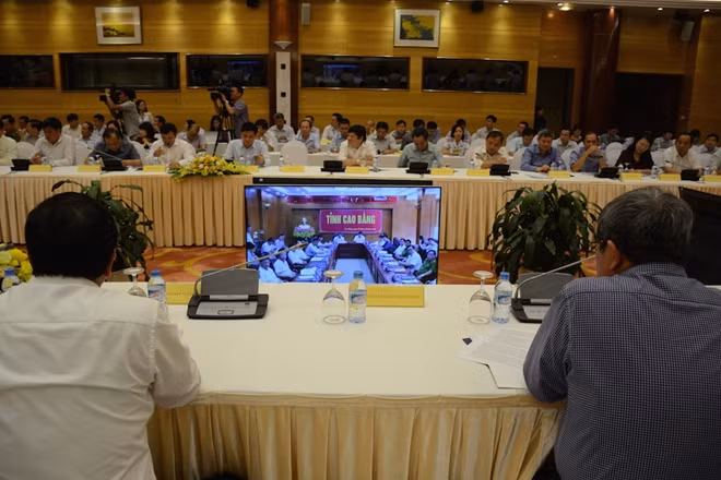 Hội nghị trực tuyến 63 tỉnh, thành