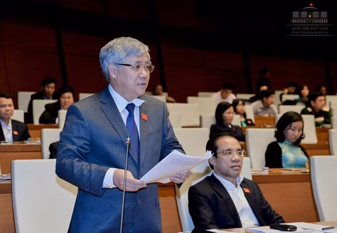 Bộ trưởng Đỗ Văn Chiến