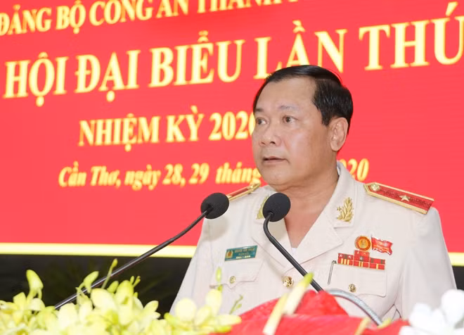 Thiếu tướng Nguyễn Văn Thuận, Giám đốc Công an TP Cần Thơ phát biểu khai mạc Đại hội.
