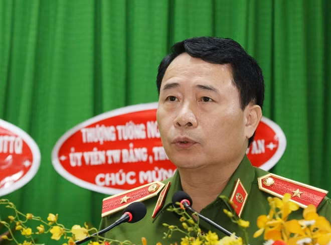 Thứ trưởng Lê Quốc Hùng phát biểu chỉ đạo Đại hội.