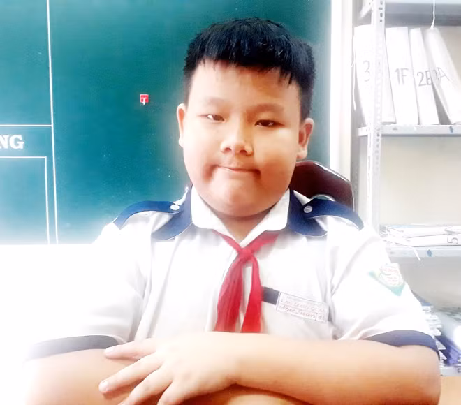 Em Võ Trần Ngọc Đoàn học sinh lớp 4 Trường Tiểu học Lạc Long Quân (TP Cà Mau).
