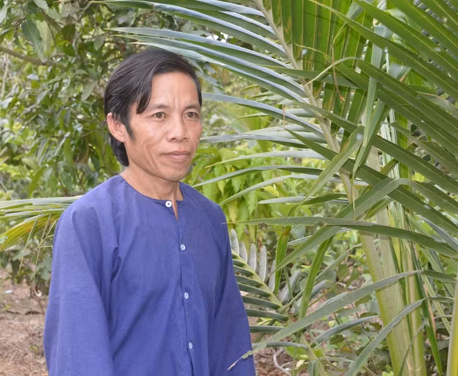 Anh nông dân khéo tay Võ Văn Vũ.