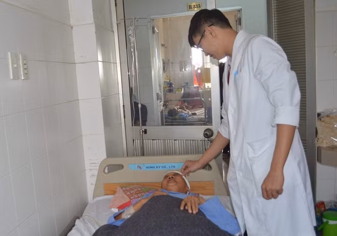 Bệnh nhân Vân đang được chăm sóc tại BVĐKTƯ Cần Thơ.
