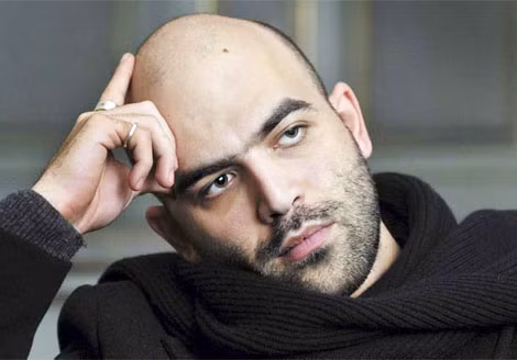 Nhà báo trẻ Roberto Saviano đang bị mafia truy lùng. (ảnh: AP).