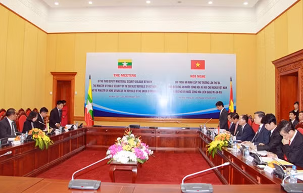 Toàn cảnh Hội nghị.