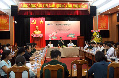 Quang cảnh buổi gặp mặt báo chí. Ảnh: Hoàng Hà.