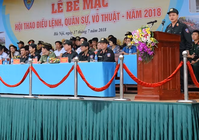 Trung tướng Phạm Quốc Cương phát biểu tại Hội thao.