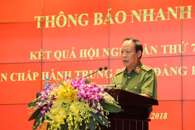 Thứ trưởng Lê Quý Vương truyền đạt nội dung kết quả Hội nghị lần thứ 7.