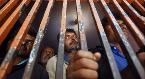 Pakistan: Ngày 7/3, Cơ quan An ninh Biển (MSA) của Pakistan đã bắt giữ 45 ngư dân Ấn Độ với cáo buộc xâm phạm lãnh hải Pakistan trên biển Arab. Sau khi bị bắt giữ, toàn bộ ngư dân Ấn Độ đã được giao cho cảnh sát thành phố cảng Karachi. Những ngư dân này sẽ phải đối mặt với tòa án và có thể bị phạt tù.
