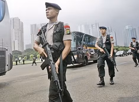 Cảnh sát Indonesia sẵn sàng ứng phó với mọi tình huống.