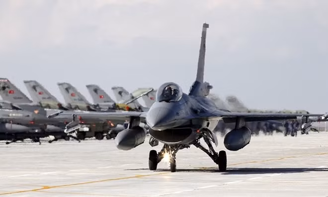 Thổ Nhĩ Kỳ sở hữu một lực lượng không quân hùng hậu. Ảnh: Reuters.