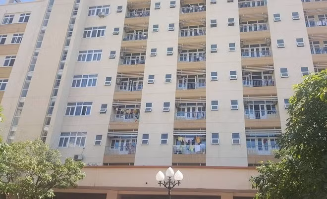 Khu vực nơi bệnh nhân ra hành lang nhảy xuống tử vong
