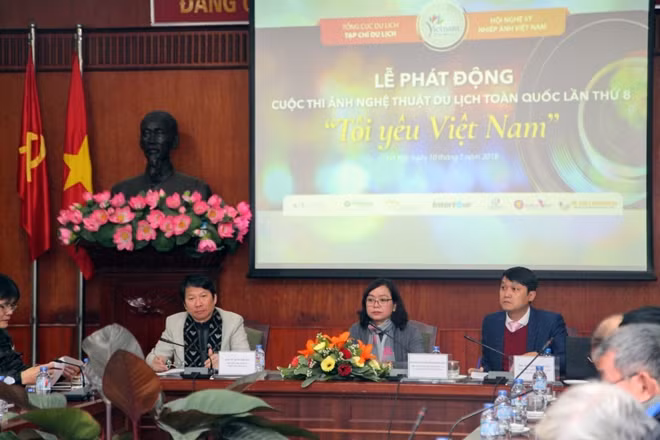 Cuộc thi Ảnh nghệ thuật Du lịch toàn quốc lần thứ 8 hứa hẹn quy tụ nhiều tác phẩm đặc sắc, có đề tài đa dạng, phản ánh vẻ đẹp đất nước, cuộc sống, con người Việt Nam thông qua lăng kính du lịch.