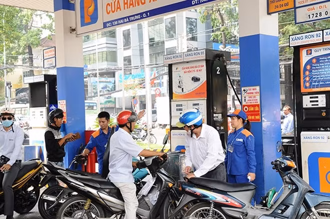 Quỹ Bình ổn giá xăng dầu thời gian qua được chi sử dụng liên tục nhằm hạn chế tác động tăng của giá thành phẩm xăng dầu thế giới tới giá bán xăng dầu trong nước, góp phần kiểm soát lạm phát.