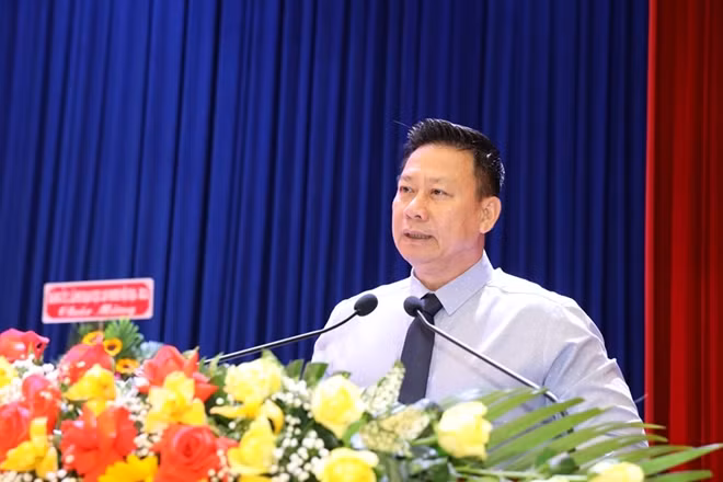 Đồng chí Nguyễn Thanh Ngọc, Chủ tịch UBND tỉnh Tây Ninh phát biểu tại hội nghị.