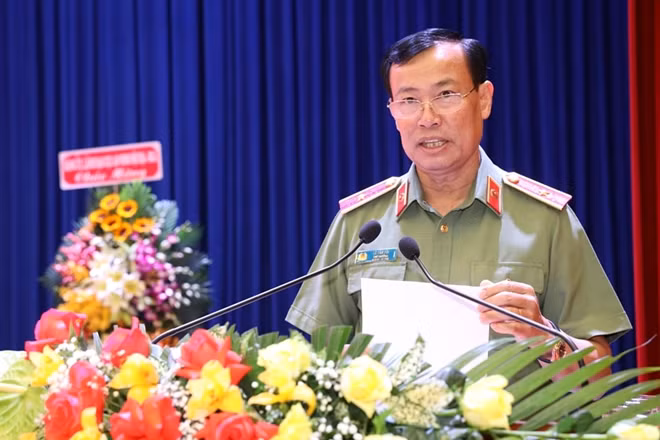 Thứ trưởng Lê Tấn Tới phát biểu ý kiến chỉ đạo tại hội nghị.
