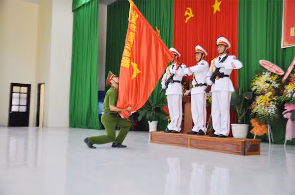 Nghi lễ tuyên thệ tại Lễ Bế giảng.