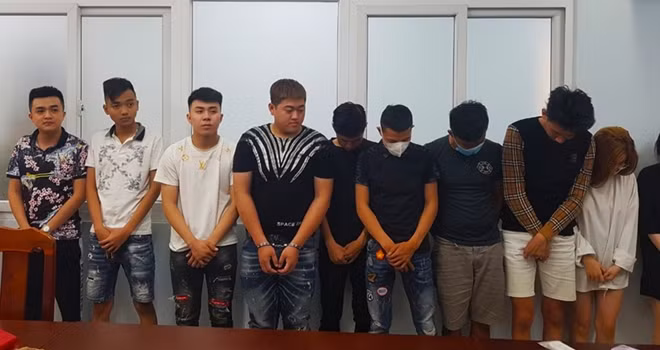 Nhóm Tuấn bị phát hiện sử dụng ma túy tại căn hộ