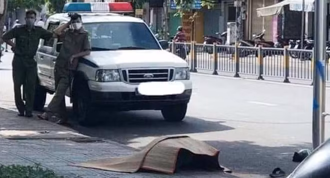 Hiện trường vụ án mạng.