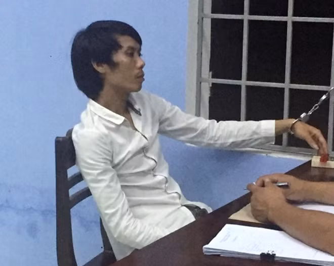 Đối tượng Nguyễn Khải tại thời điểm bị Công an bắt giữ sau khi gây án.
