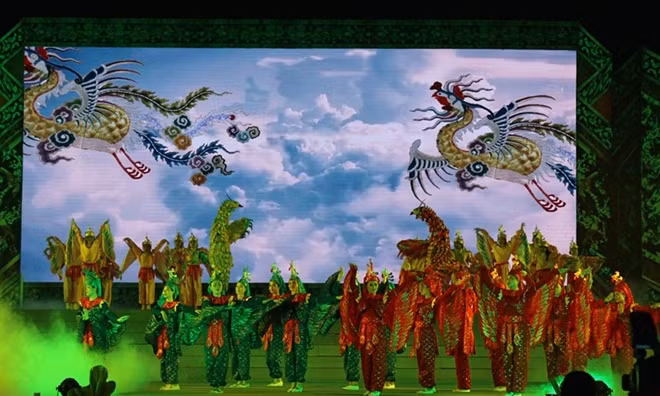 Cảnh thái bình với các hồi vận mới, điềm lành mở lối.