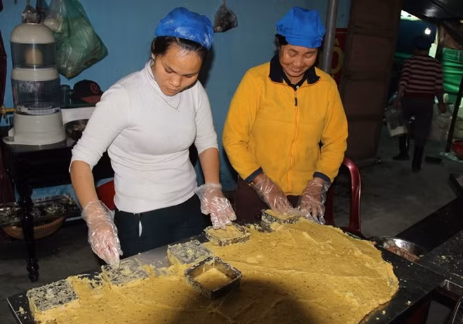 Công đoạn làm nhân bánh rất quan trọng, quyết định chất lượng của bánh chưng, bánh tét.