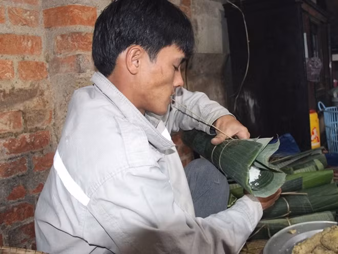 Ngoài tiêu thụ trong nước, bánh tét, bánh chưng An Truyền còn "xuất khẩu" ra nước ngoài, phục vụ kiều bào đón Tết cổ truyền của dân tộc.