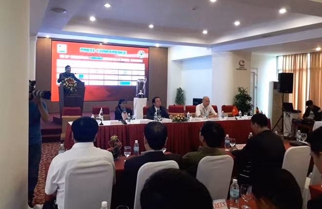 Buổi họp báo công bố các thông tin giải bóng đá U21 Quốc tế Báo Thanh Niên lần thứ 12 năm 2018.