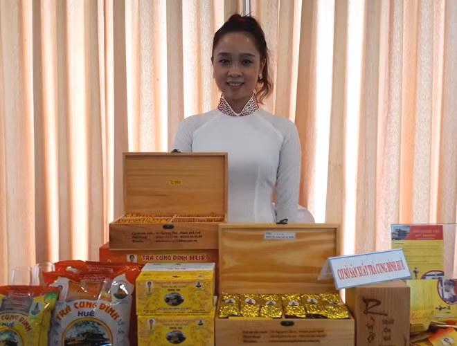 Những sản phẩm trà nổi tiếng của Việt Nam được giới thiệu tại cuộc thi nghệ nhân trà thế giới 2018.