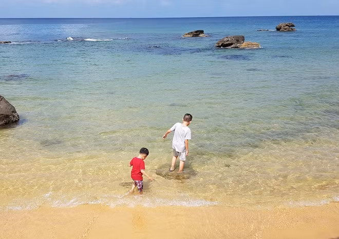 Một bãi biển ở Phú Quốc.