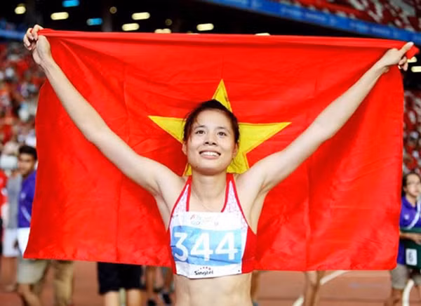 VĐV Nguyễn Thị Huyền.