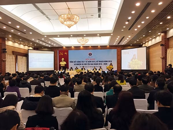 Hội nghị tổng kết công tác ngành y tế.