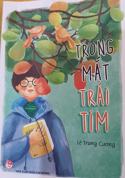 Bìa tập sách “Trong mắt trái tim” của Lê Trung Cường.
