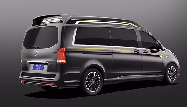 Dưới sự "phù phép" của Italdesign, chiếc Mercedes-Benz V-Class biến thành "phi thuyền mặt đất" Vulcanus.